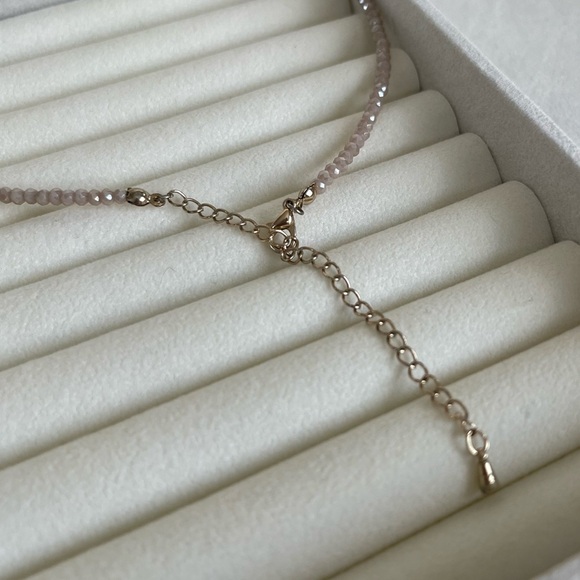 Headed choker necklace - Picture 4 of 4